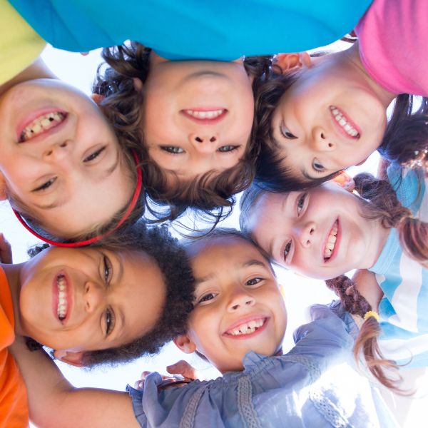 Black Friday Inclusiva - Brinquedos que Impulsionam o Desenvolvimento das Crianças com Autismo 🌈🧩